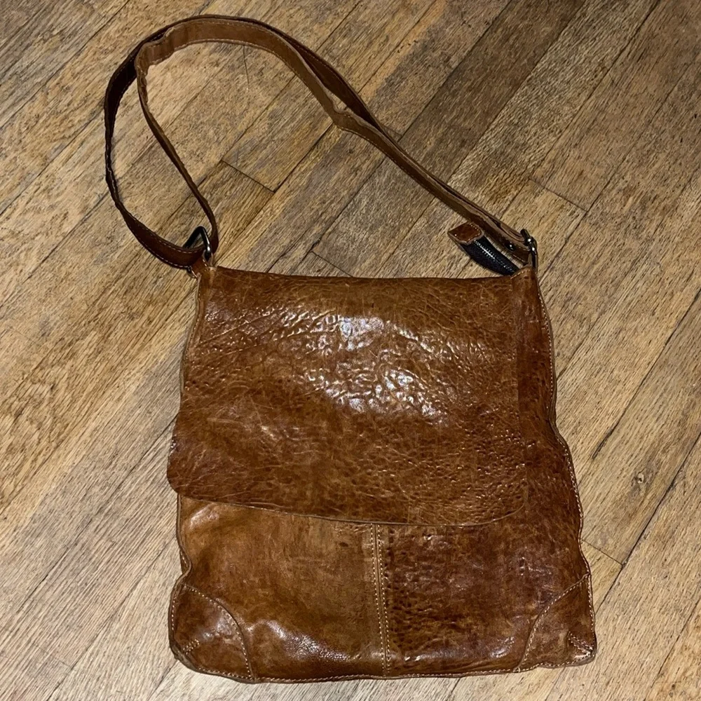 MAXON soft textured leather messenger crossbody bag